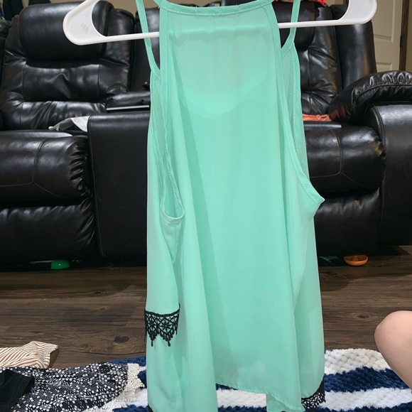 Tank top - Picture 2 of 2